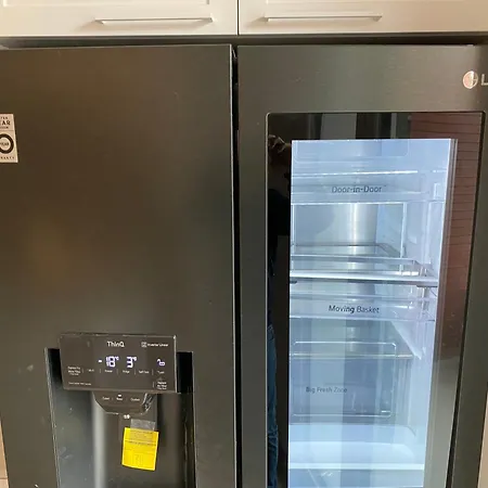 Oh La Life! At The Apartment