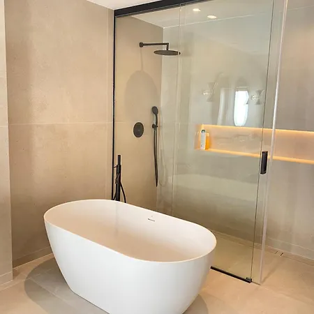 Oh La Life! At The 아파트