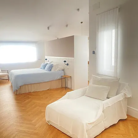Oh La Life! At The Apartment Santiago de Compostela