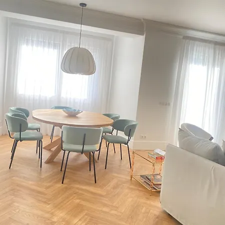 Oh La Life! At The 산티아고데콤포스텔라